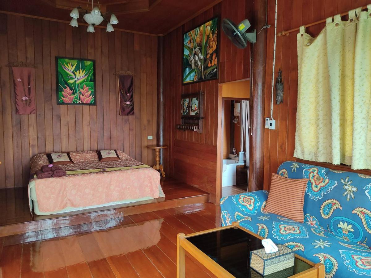 Hidden Holiday House Ban Don Faek Екстер'єр фото